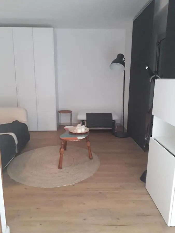 Apartment Monolocale Moderno. Recentemente Ristrutturato La Spezia